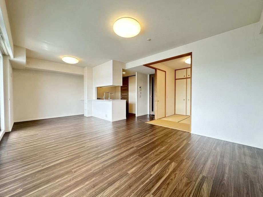 3LDK apartment in Ashiya, Hyogo - Photo 1