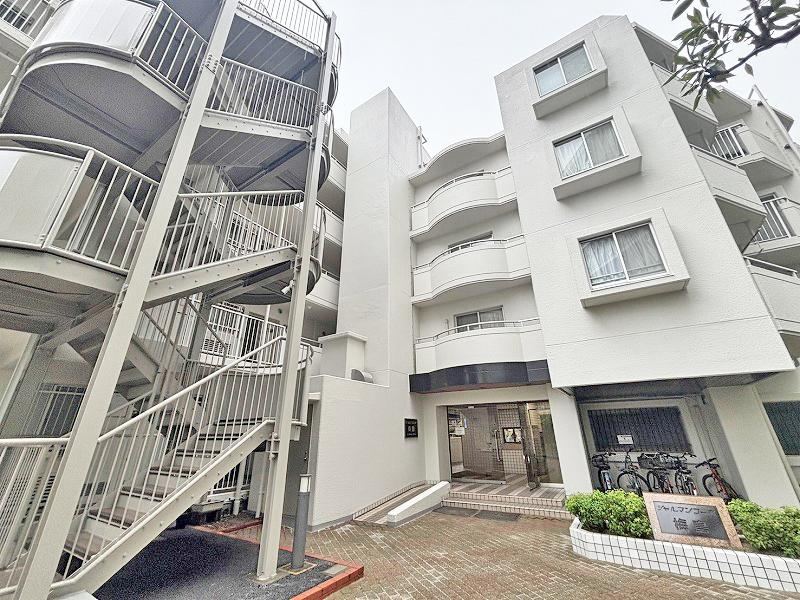 2LDK apartment in Adachi Ward, Tokyo - Photo 1