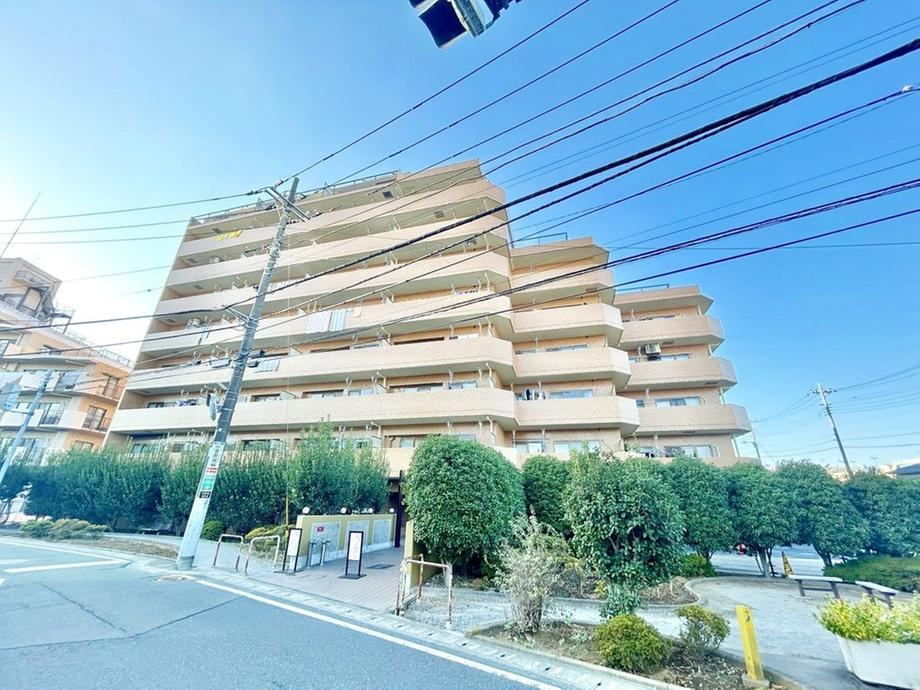2LDK+S apartment in Matsudo, Chiba - Photo 1