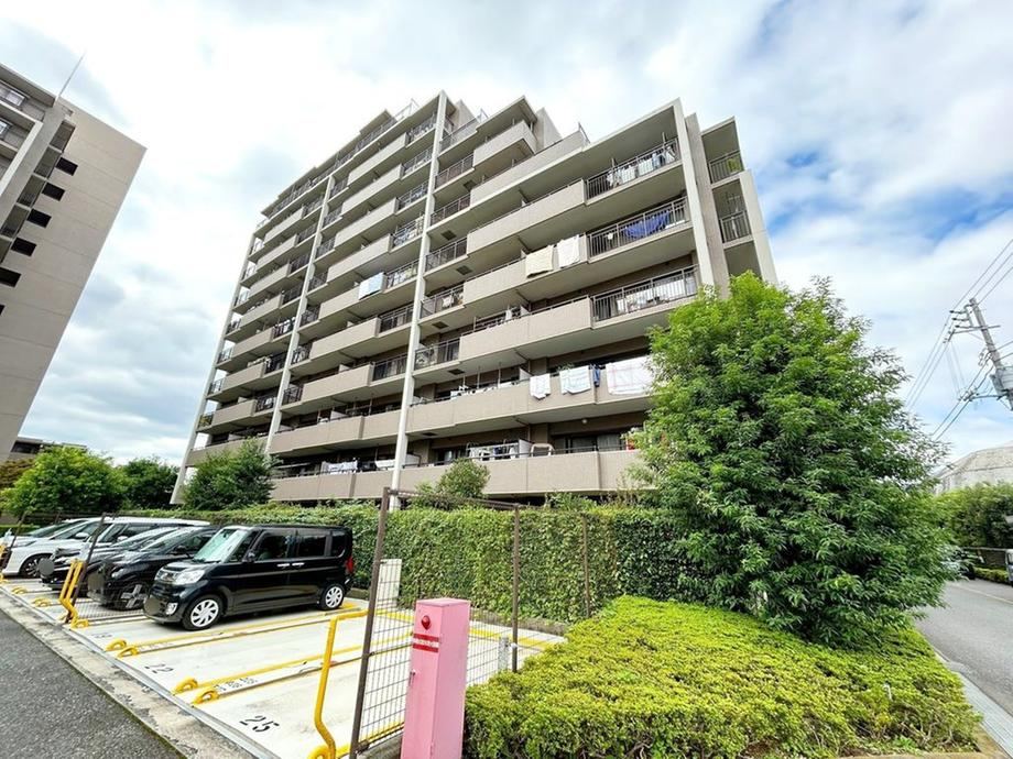 3LDK apartment in Higashimurayama, Tokyo - Photo 1