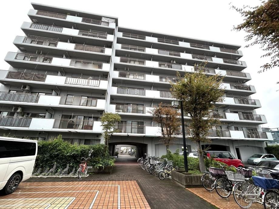 3LDK apartment in Warabi, Saitama - Photo 1