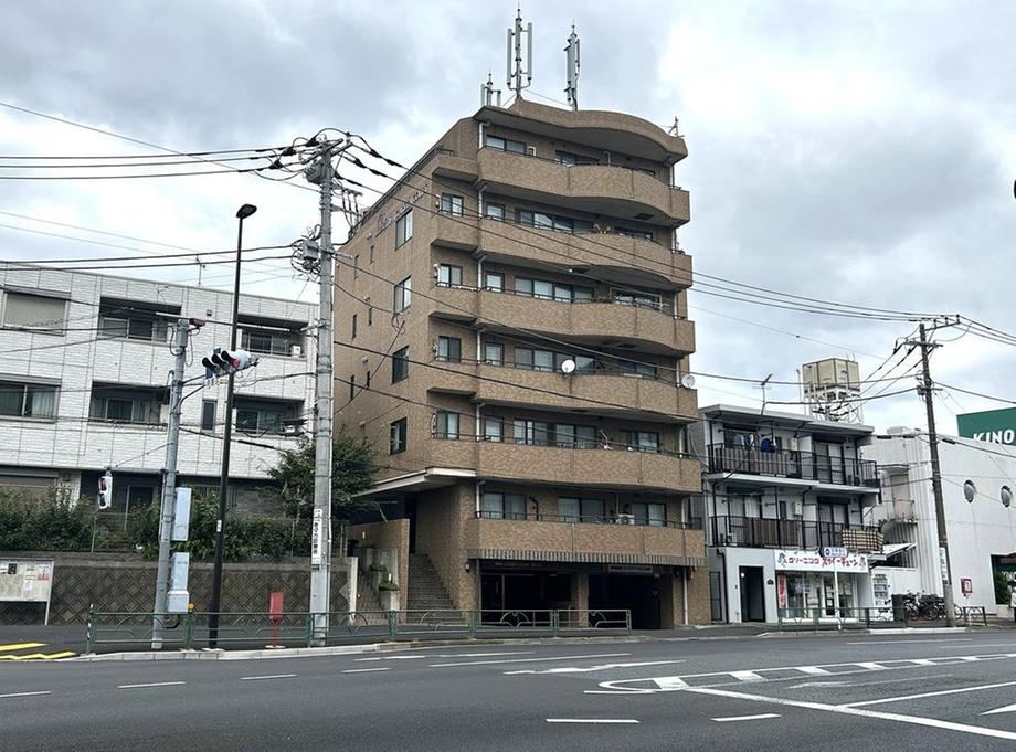 3LDK apartment in Setagaya Ward, Tokyo - Photo 1