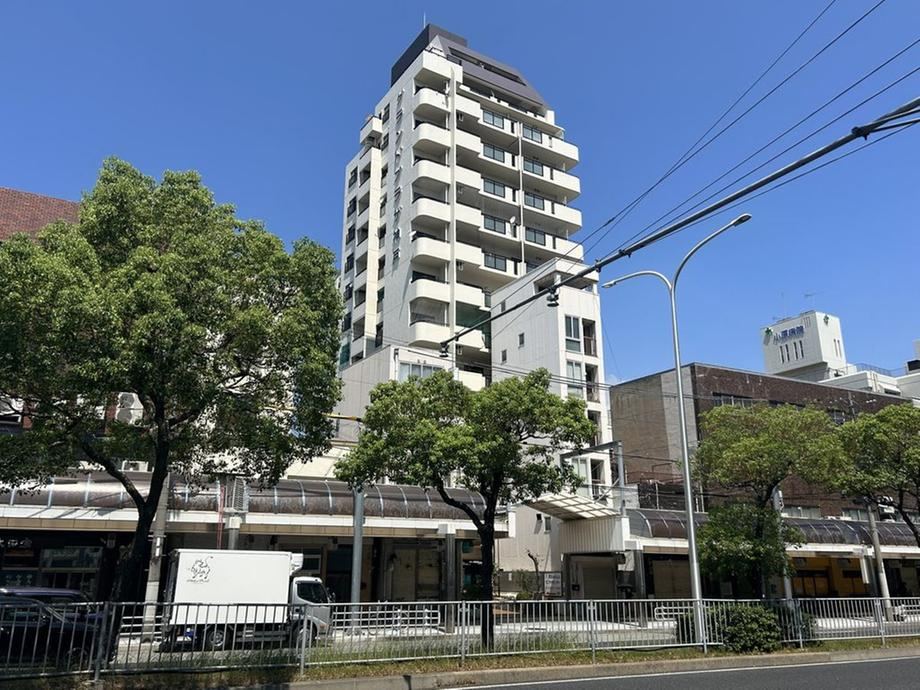 1LDK+S apartment in Hyogo Ward, Kobe, Hyogo - Photo 1