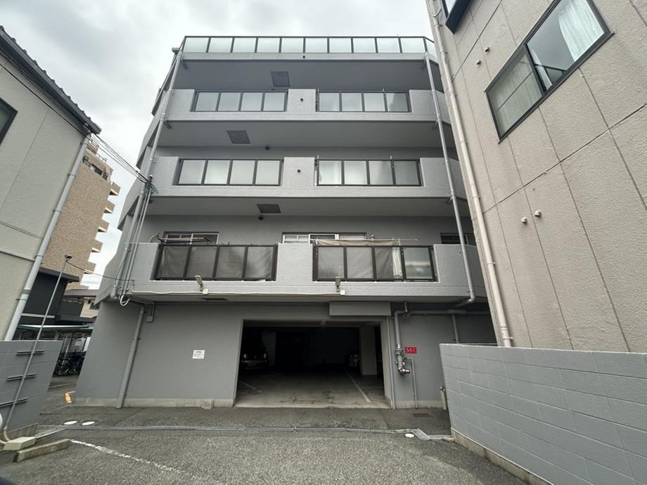 2LDK apartment in Suma Ward, Kobe, Hyogo - Photo 1