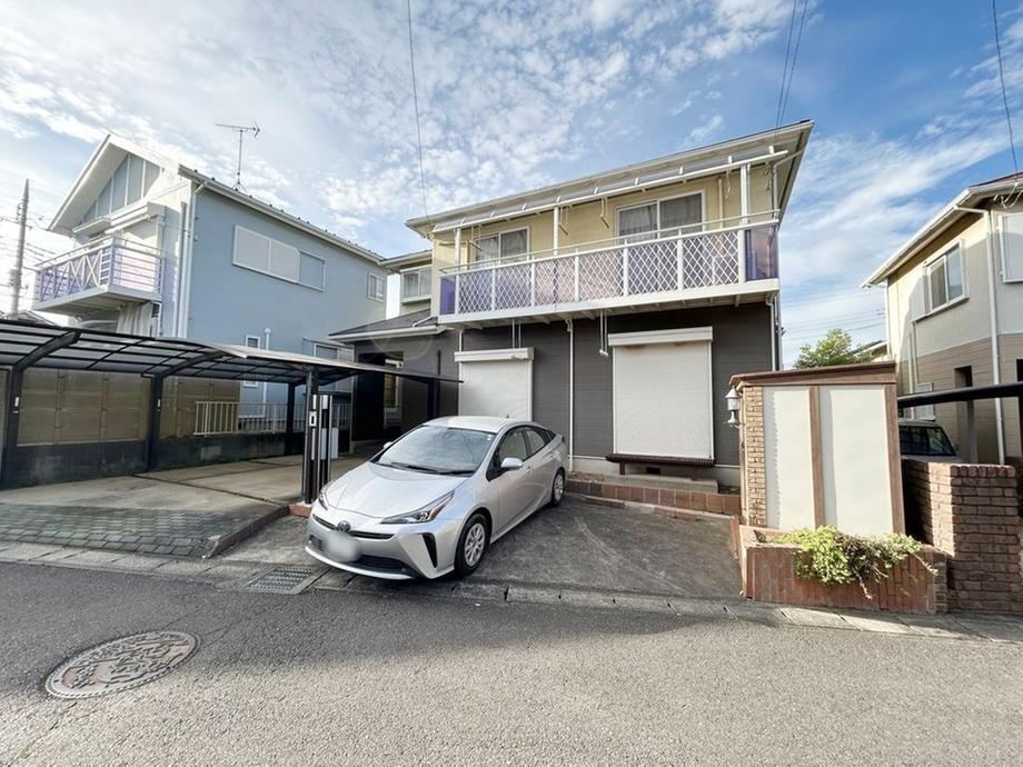 4LDK house in Ushiku, Ibaraki - Photo 1