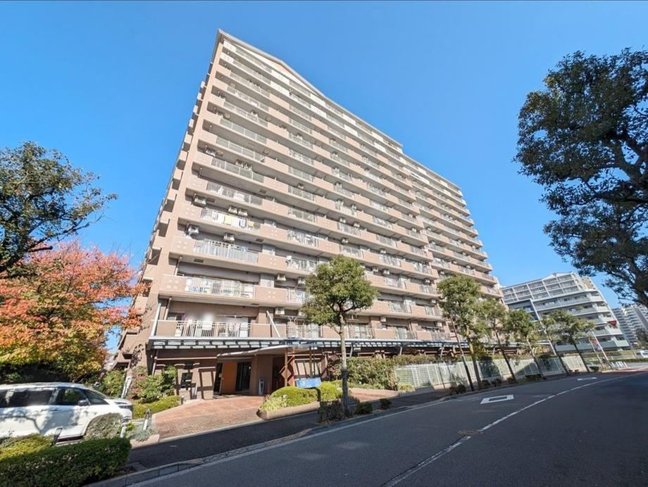 4LDK apartment in Edogawa Ward, Tokyo - Photo 1