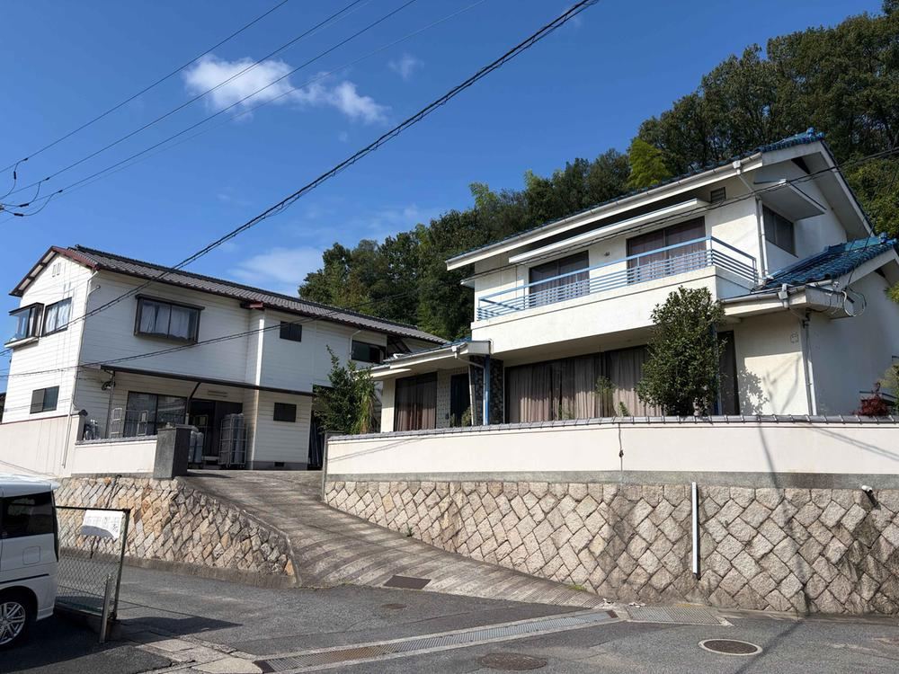 5LDK house in Kurashiki, Okayama - Photo 1