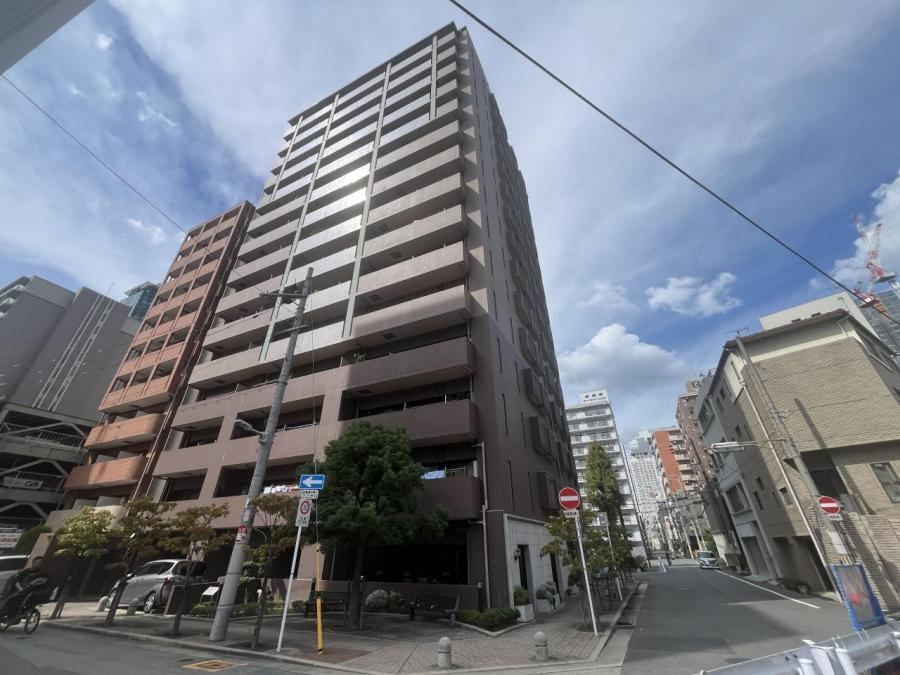 2LDK apartment in Fukushima Ward, Osaka - Photo 1