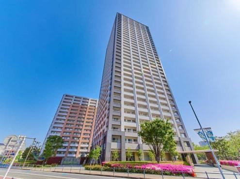 3LDK apartment in Saiwai Ward, Kawasaki, Kanagawa - Photo 1