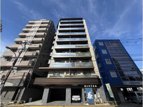 2LDK+S apartment in Bunkyo Ward, Tokyo - Photo 1
