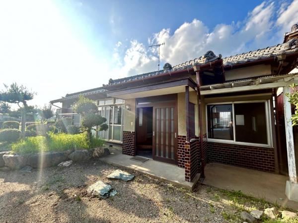 5LDK house in Kumagaya, Saitama - Photo 1