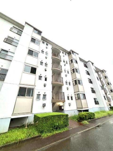 3LDK apartment in Hanamigawa Ward, Chiba - Photo 1