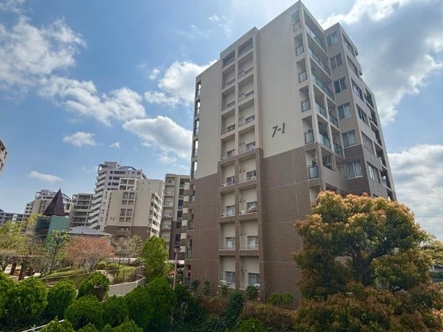 3LDK apartment in Tsuzuki Ward, Yokohama, Kanagawa - Photo 1