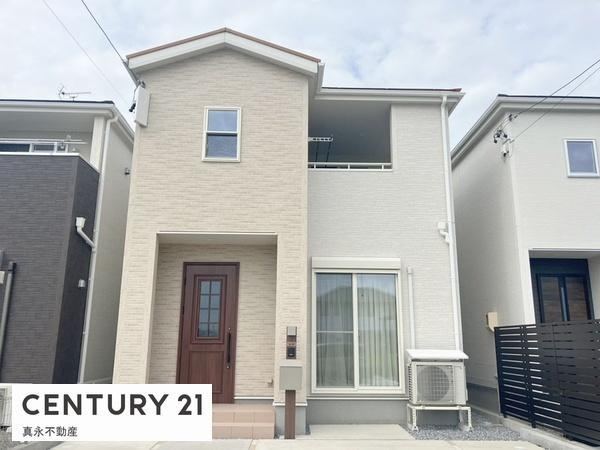 3LDK house in Ogaki, Gifu - Photo 1