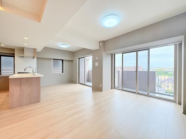 3LDK apartment in Kita Ward, Saitama - Photo 1