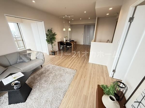 4LDK apartment in Moriguchi, Osaka - Photo 1