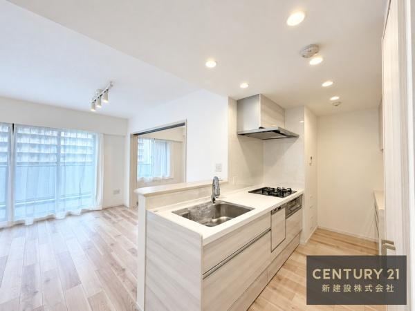 4LDK apartment in Narashino, Chiba - Photo 1