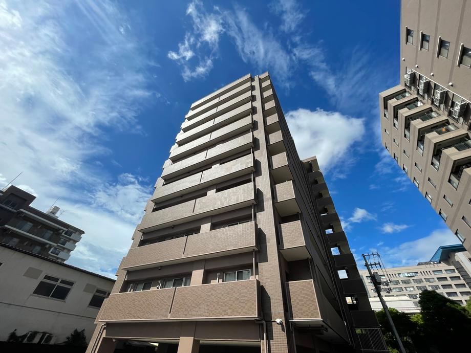 3LDK apartment in Kita Ward, Okayama - Photo 1