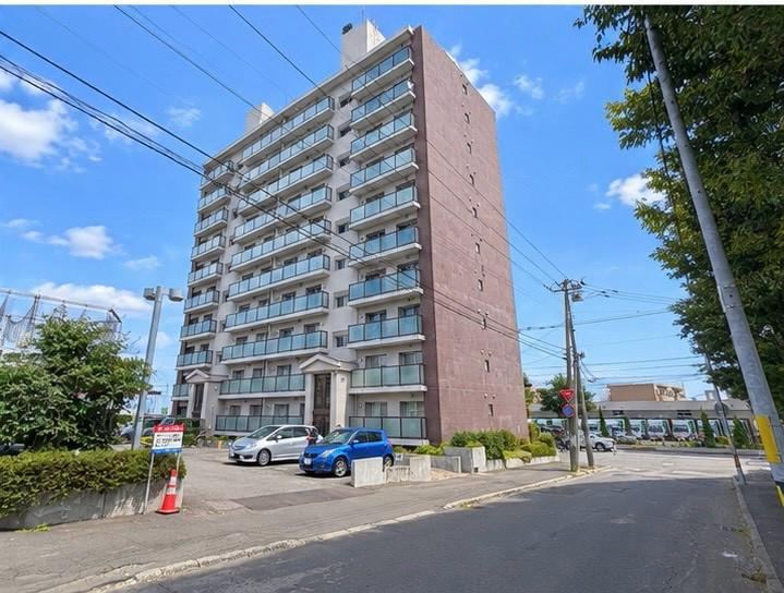 3LDK apartment in Toyohira Ward, Sapporo, Hokkaido - Photo 1