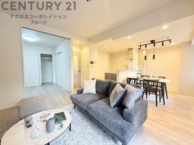 3LDK apartment in Higashinada Ward, Kobe, Hyogo - Photo 1