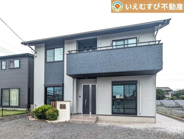 5LDK house in Oizumi, Ora District, Gunma - Photo 1