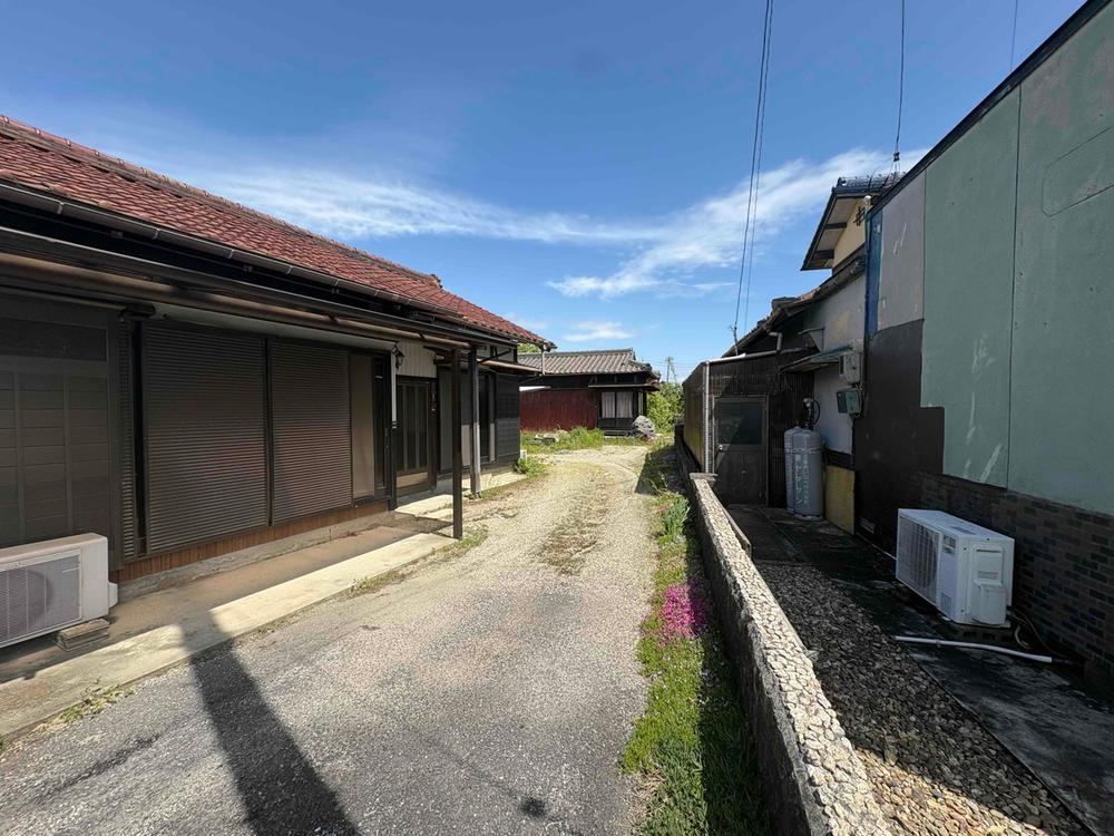 2DK house in Yokkaichi, Mie - Photo 1