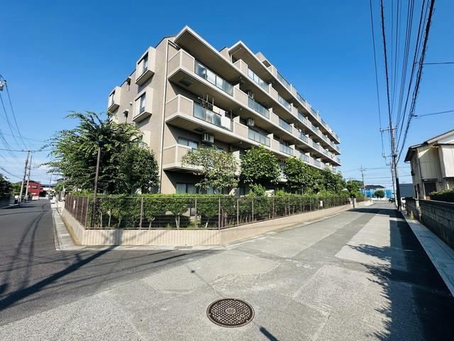 2LDK+S apartment in Minuma Ward, Saitama - Photo 1