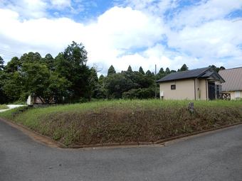 plot of land in Chosei District