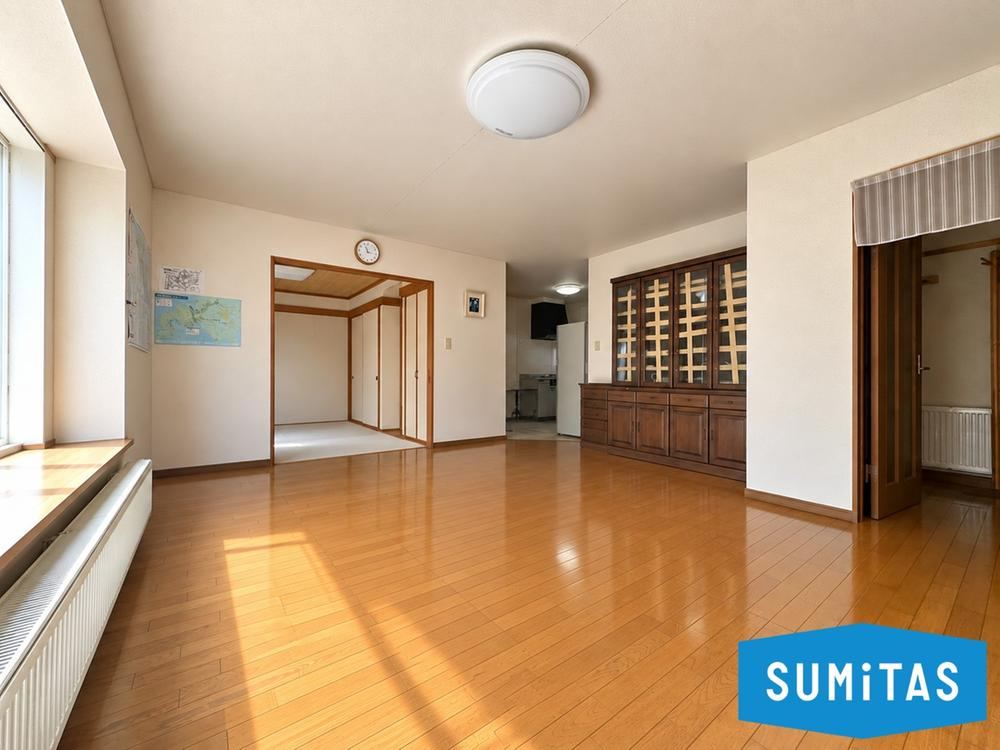 4LDK house in Minami Ward, Sapporo, Hokkaido - Photo 1