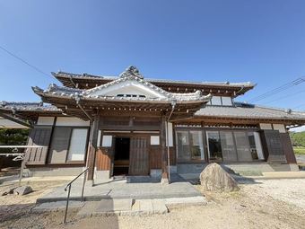 8LDK house in Okagaki, Onga District