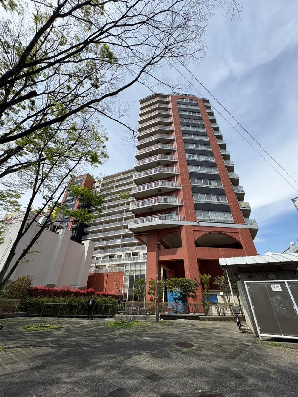 4LDKK apartment in Nishi Ward, Yokohama, Kanagawa - Photo 1