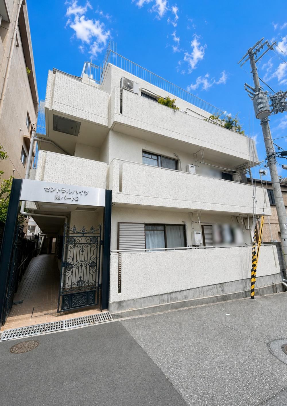 3DK apartment in Nada Ward, Kobe, Hyogo - Photo 1