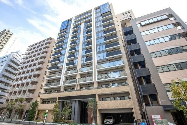 2LDK apartment in Shinagawa Ward, Tokyo - Photo 1