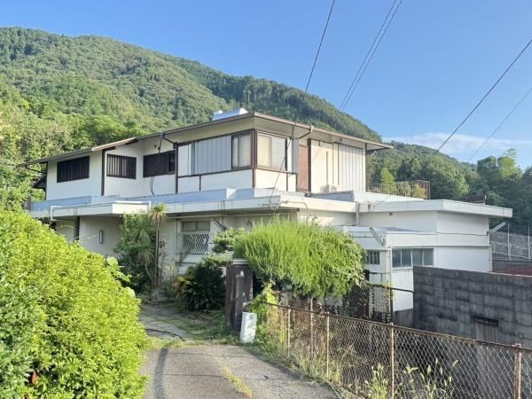 12DK house in Yamashina Ward, Kyoto - Photo 1