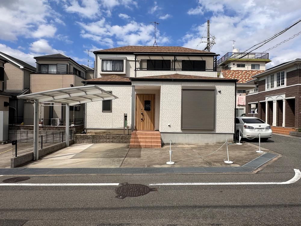 4LDK house in Tarumi Ward, Kobe, Hyogo - Photo 1