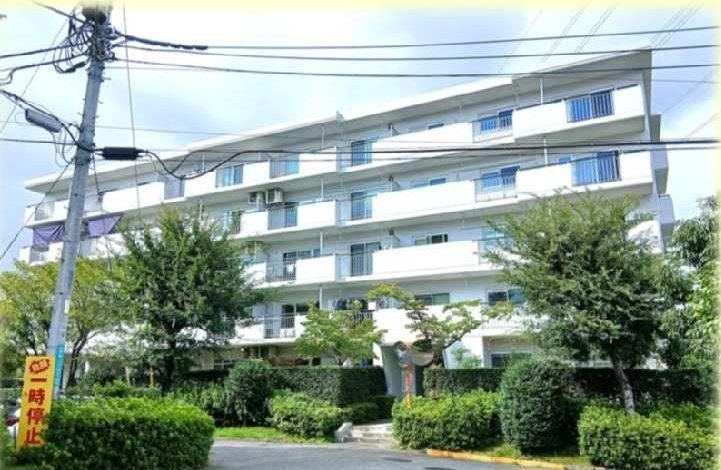 4LDK apartment in Tama, Tokyo - Photo 1