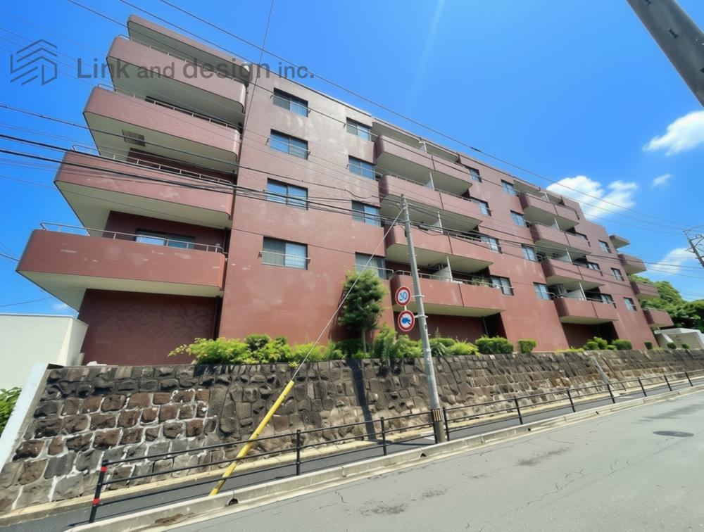 4LDK apartment in Minami Ward, Fukuoka - Photo 1