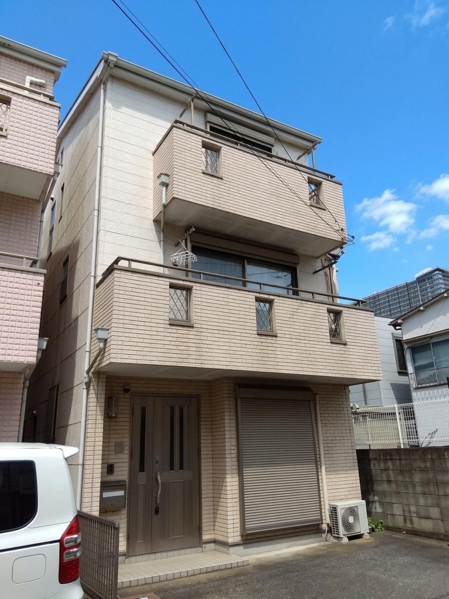 6LDK house in Edogawa Ward, Tokyo - Photo 1