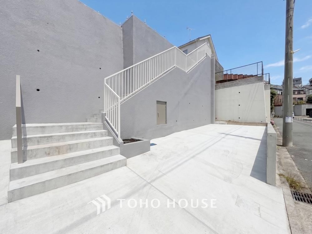 365 m² land in Tsurumi Ward, Yokohama, Kanagawa - Photo 1