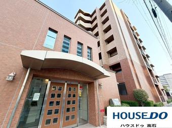 4LDK apartment in Takaishi