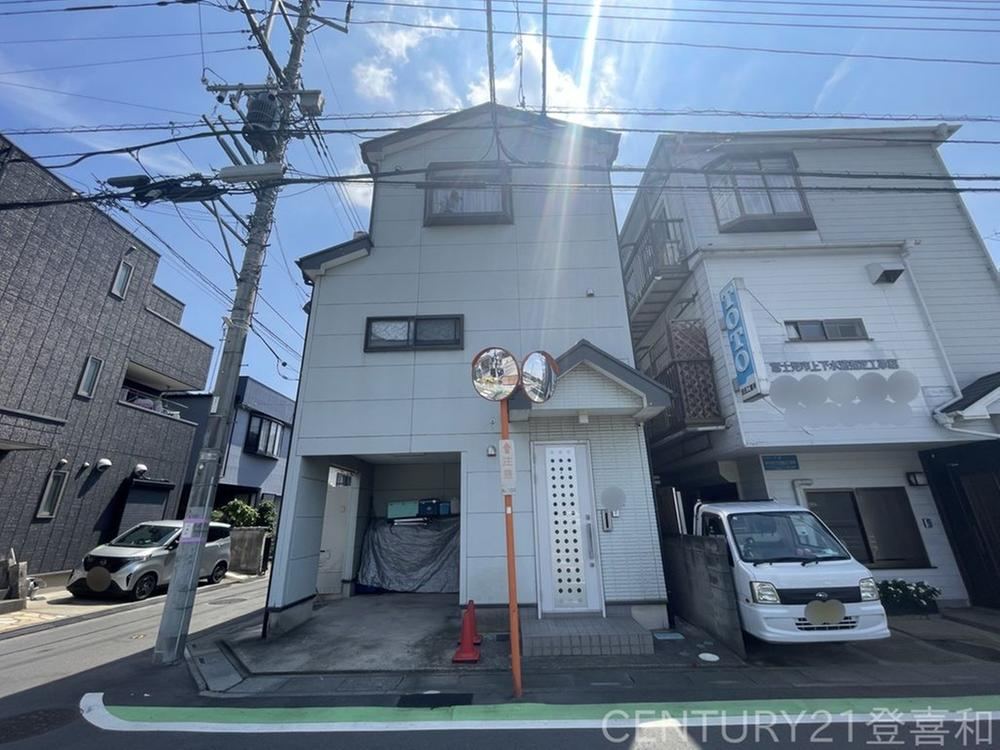 3LDK house in Fujimi, Saitama - Photo 1
