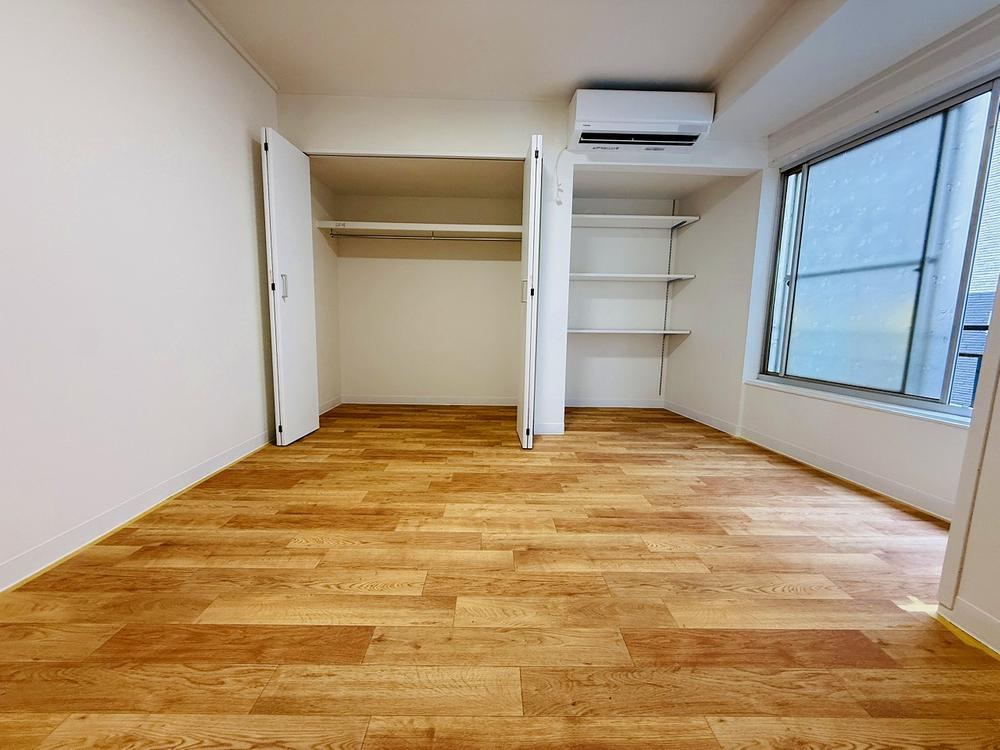 1DK house in Bunkyo Ward, Tokyo - Photo 1