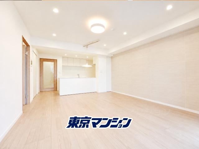 3LDK apartment in Suginami Ward, Tokyo - Photo 1