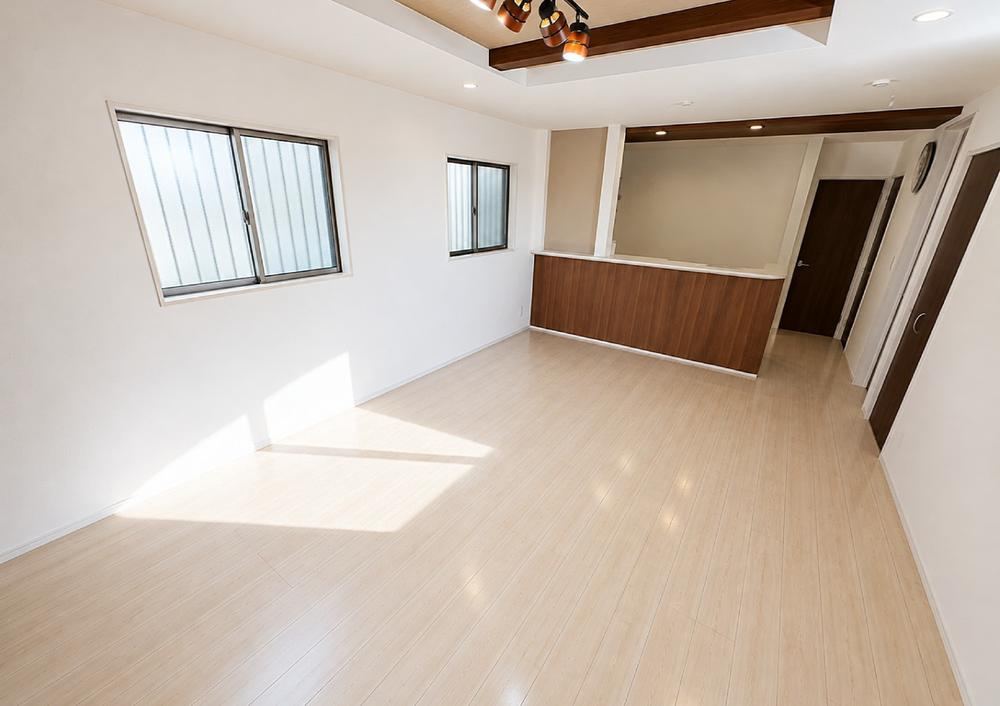 4LDK house in Iwatsuki Ward, Saitama - Photo 1