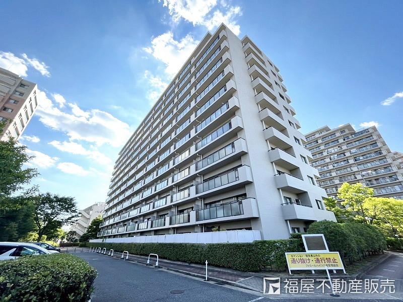 3LDK apartment in Yao, Osaka - Photo 1