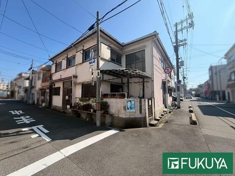 257 m² house in Konohana Ward, Osaka - Photo 1