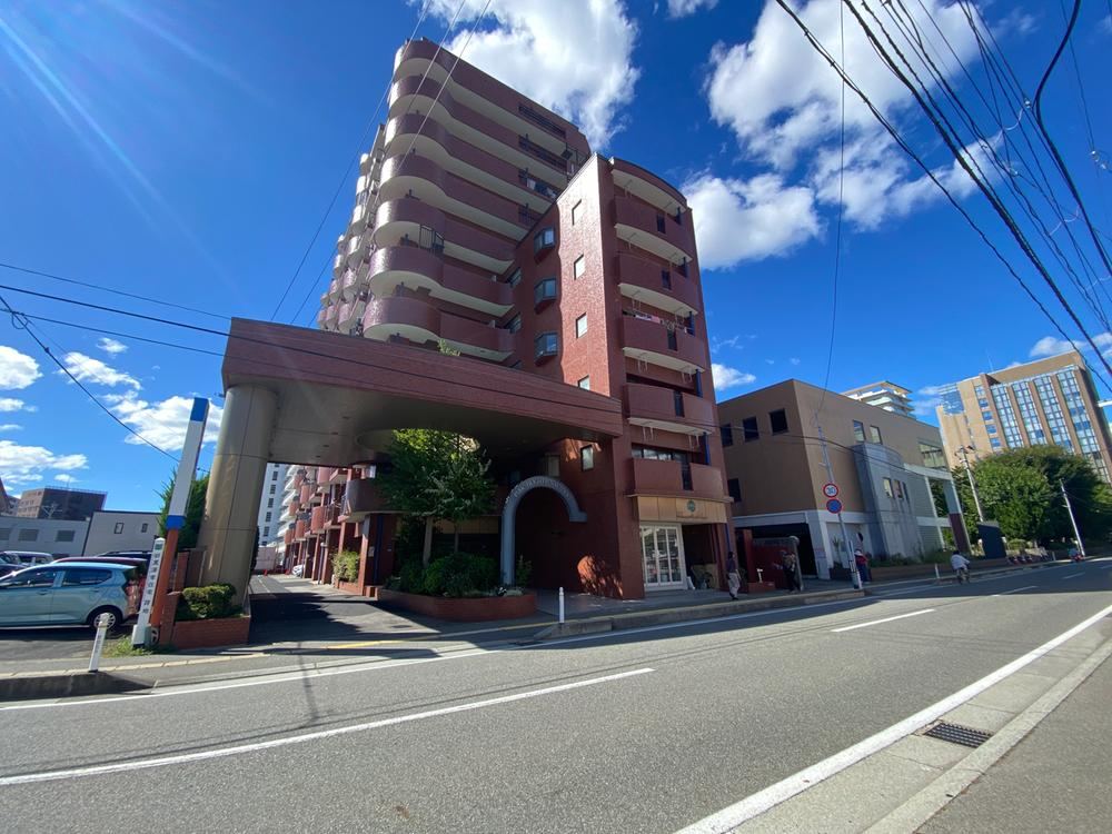 2LDK apartment in Akita, Akita - Photo 1