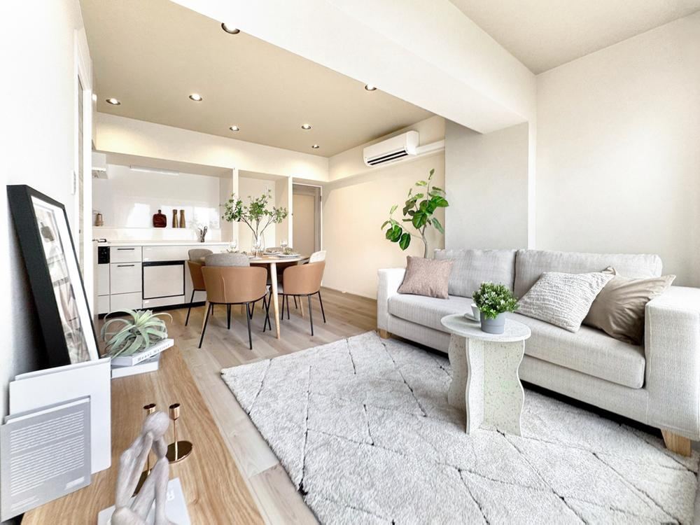 2LDK+S apartment in Bunkyo Ward, Tokyo - Photo 1