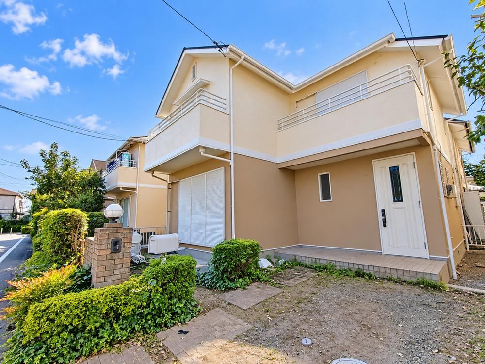 3LDK house in Fuchu, Tokyo - Photo 1