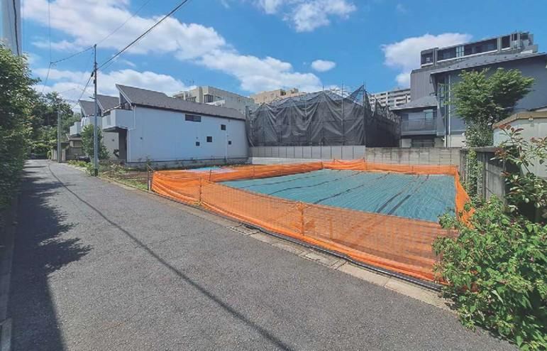 72 m² land in Suginami Ward, Tokyo - Photo 1